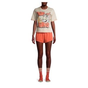 Tom‎ and Jerry 3-Piece Pajama Set Lounge Wear Graphic Tee Shorts Socks New